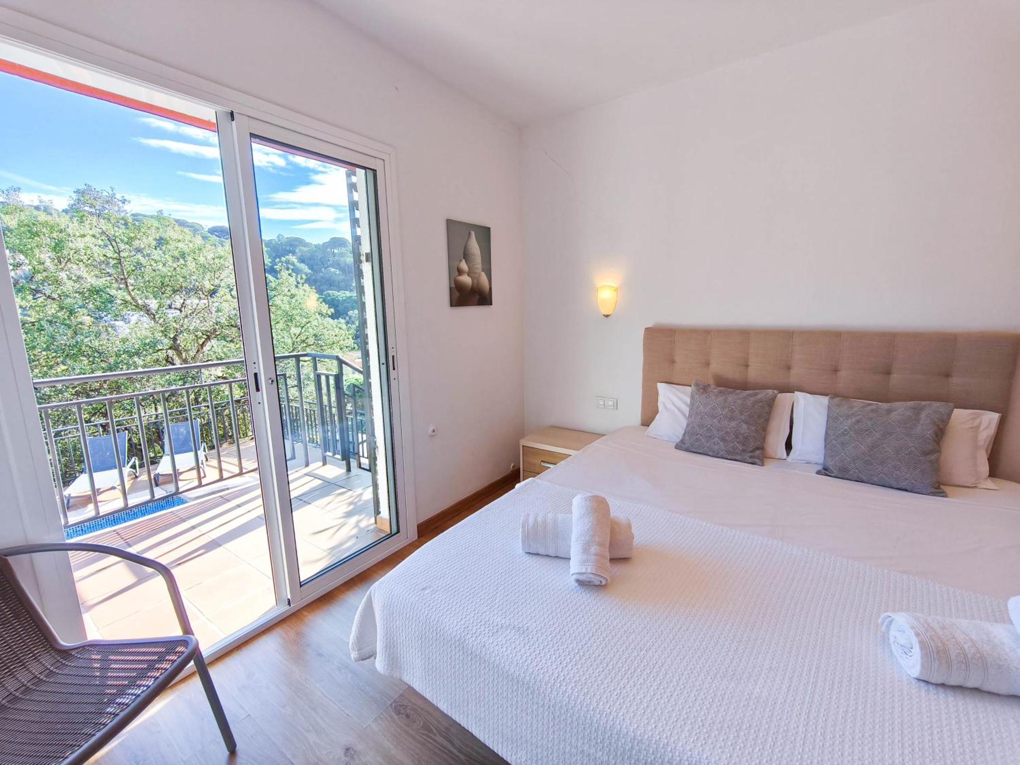 Pinzon, Gezellige Familievilla Met Groot Zwembad. Apartament